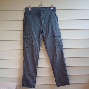 The North Face Cargo‎ Jeans Color Gray NWOT SIZE (10)